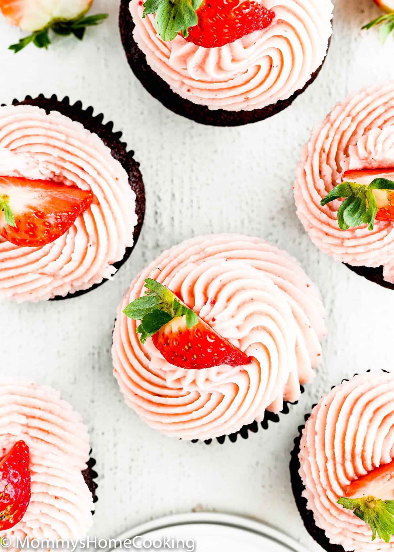 Eggless Chocolate Strawberry Cupcakes from the top.