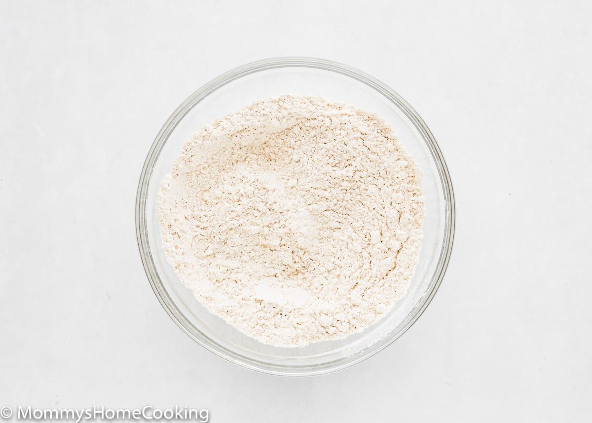 dry ingredients Cookies in a bowl.