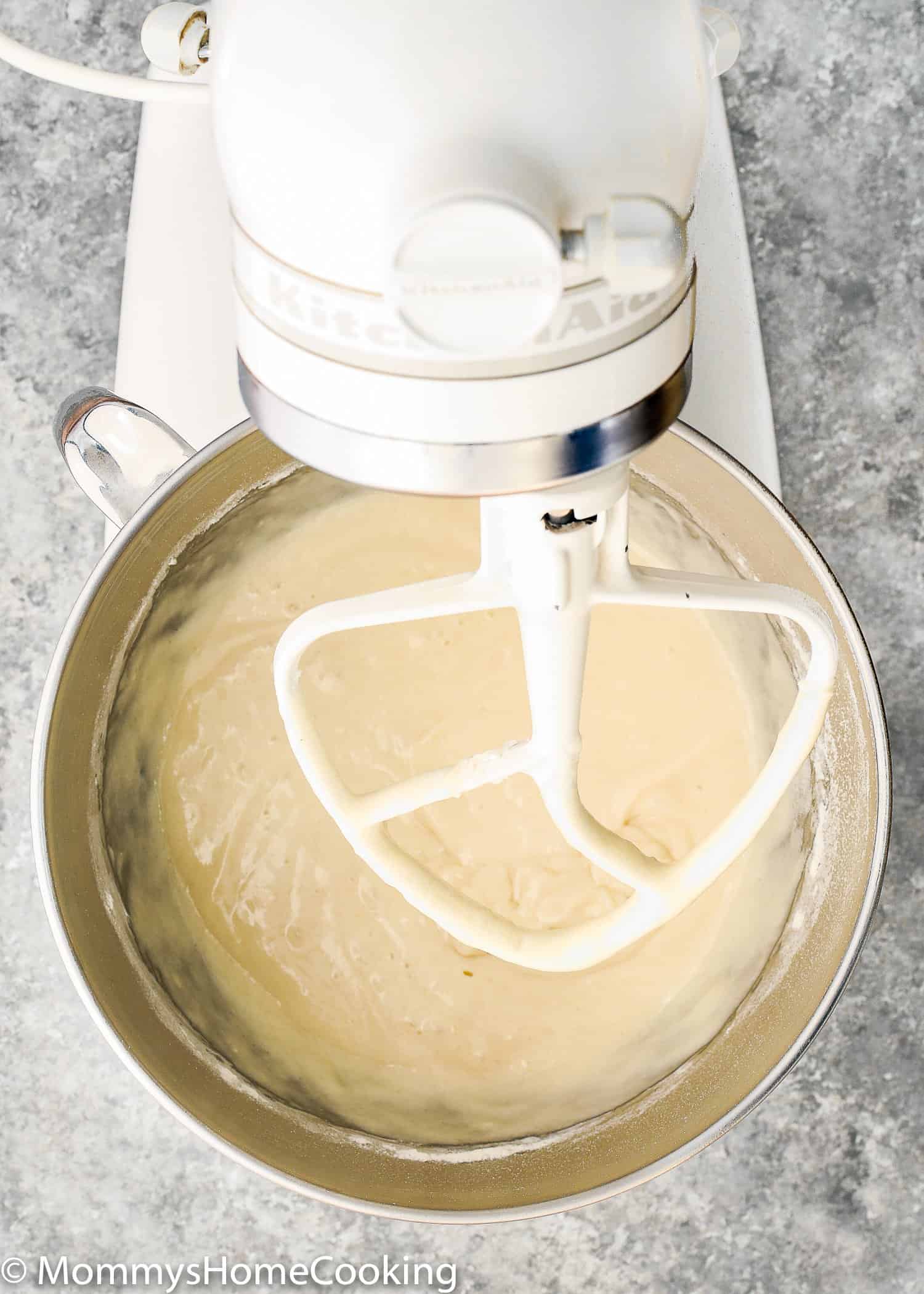 Do you or someone you love have egg allergy? Or did you just run out of eggs? Don't panic! You still can make that box cake that you are craving for. Learn my trick about How to Make a Cake Mix Box without Eggs. Pure convenience and amazingly delicious! https://mommyshomecooking.com