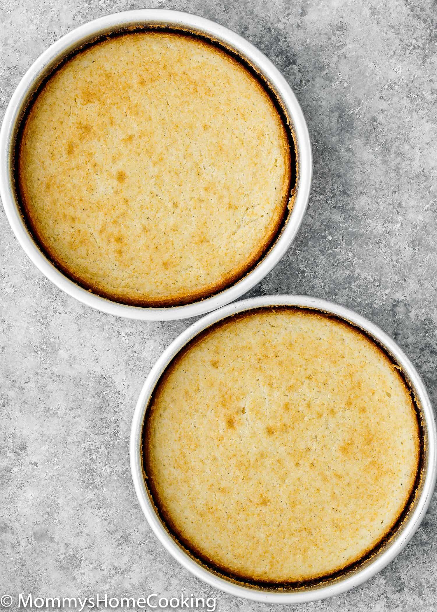 two cake mix cakes in round cake pan