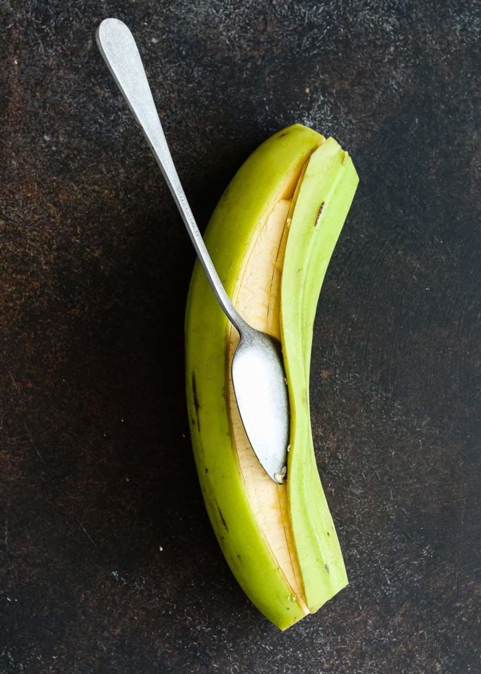 how to remove the peel of a green plantain