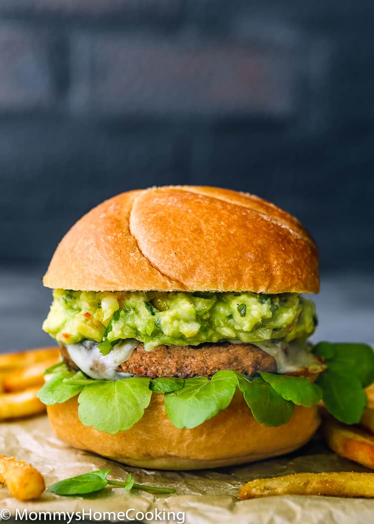 This Mango Guacamole Turkey Burger is a juicy goodness party for your taste buds! It’s tasty, smoky, and slathered in THE BEST mango guacamole ever. The perfect, delicious and healthier time-saving alternative to your barbecue spread. https://mommyshomecooking.com